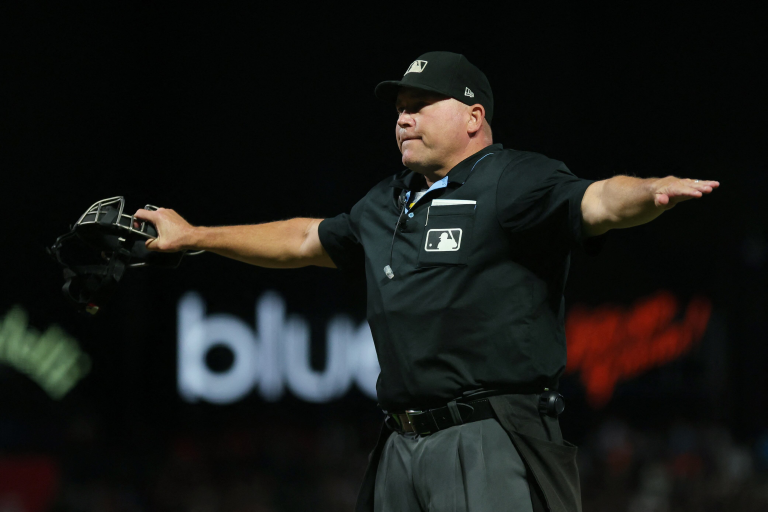 Un ump vétéran de la MLB nommé chef d'équipe des World Series