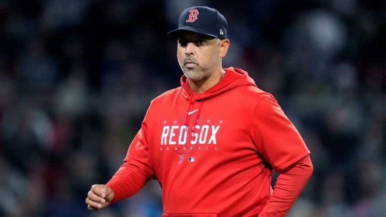 alex-cora-boston-red-sox-september-2023-6514dd5dc9d0e